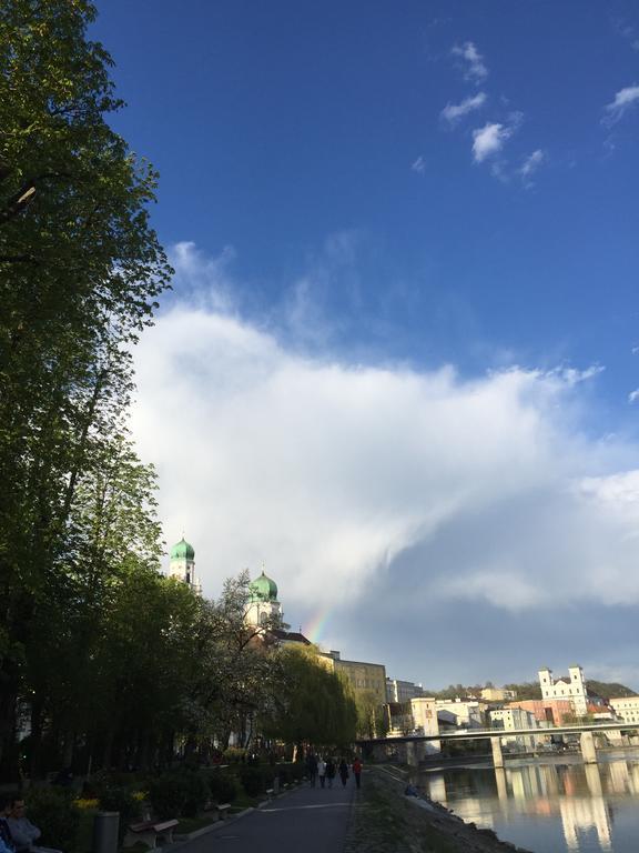 Gasthof Zur Goldenen Sonne Passau Exterior photo